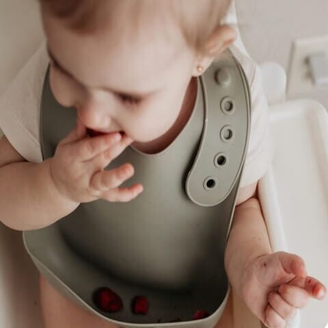 Baby silicone bib