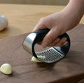 Garlic crusher 